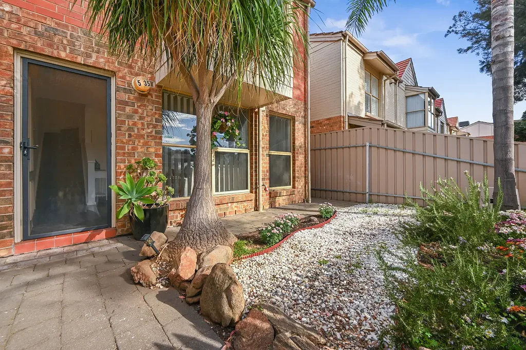 Peterhead 3Habitaciones Park-Fronting Lifestyle Meets Coastal Convenience!