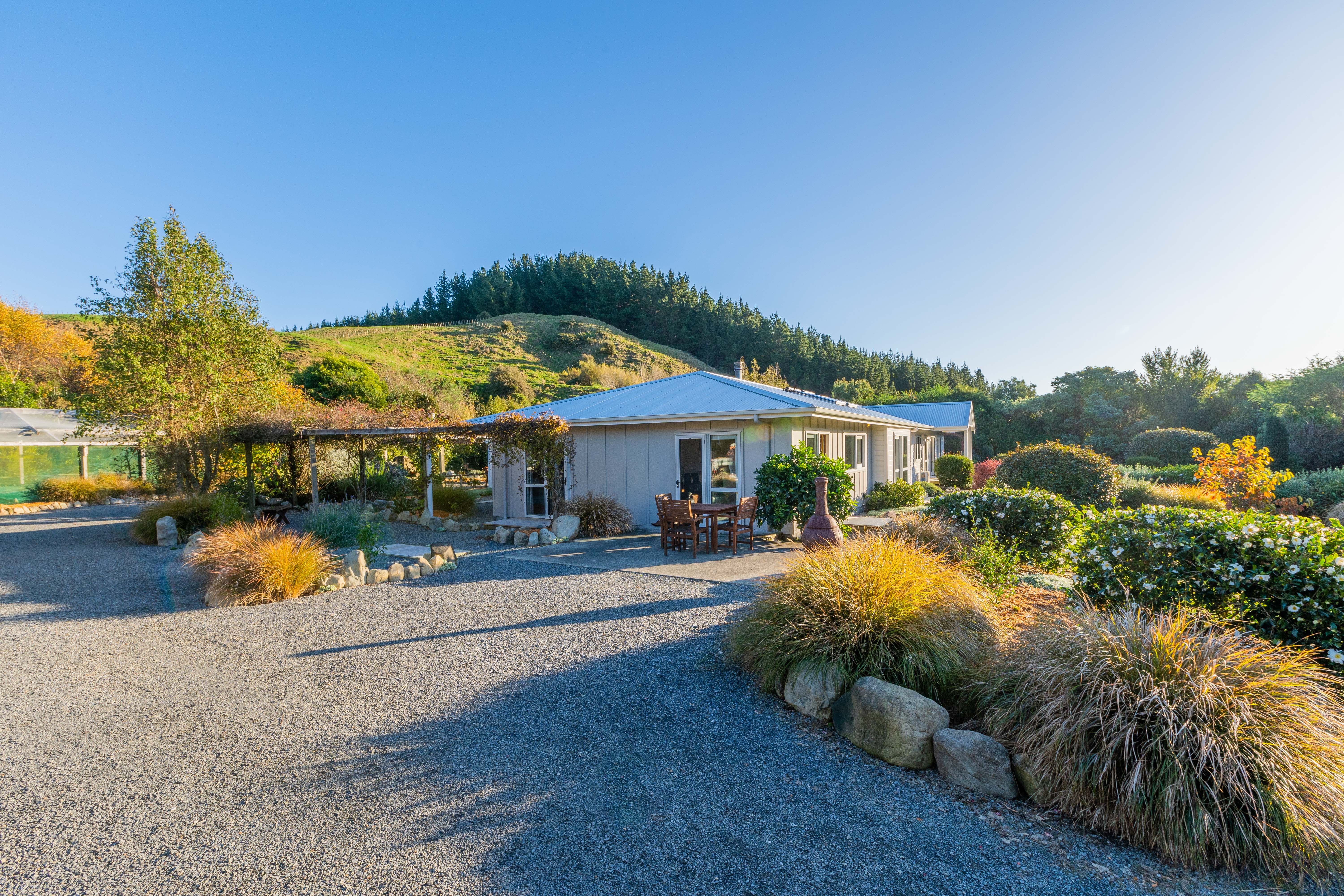 90 Ngatiawa Road, Waikanae, Kapiti Coast, 5 ห้องนอน, 0 ห้องน้ำ