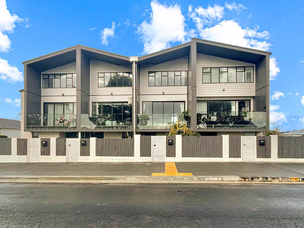 Stylish 3 Bedroom Townhouse