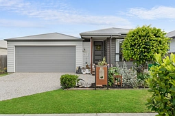11 Diddams Close, Redbank Plains
