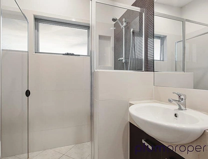 35 Waverley Road, Indooroopilly, Brisbane Western Region, 3 ห้องนอน, 2 ห้องน้ำ, Townhouse