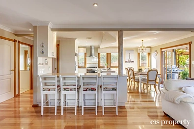 647a Main Road, Berriedale, TAS 7011, 5 slaapkamers, 3 badkamers, House