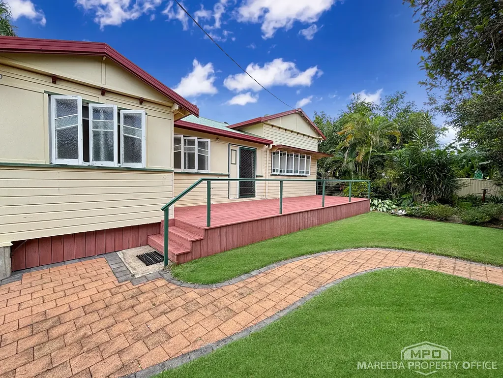 Mareeba 6ਬੈੱਡਰੂਮ RIVERFRONT CHARM WITH DUAL LIVING POTENTIAL