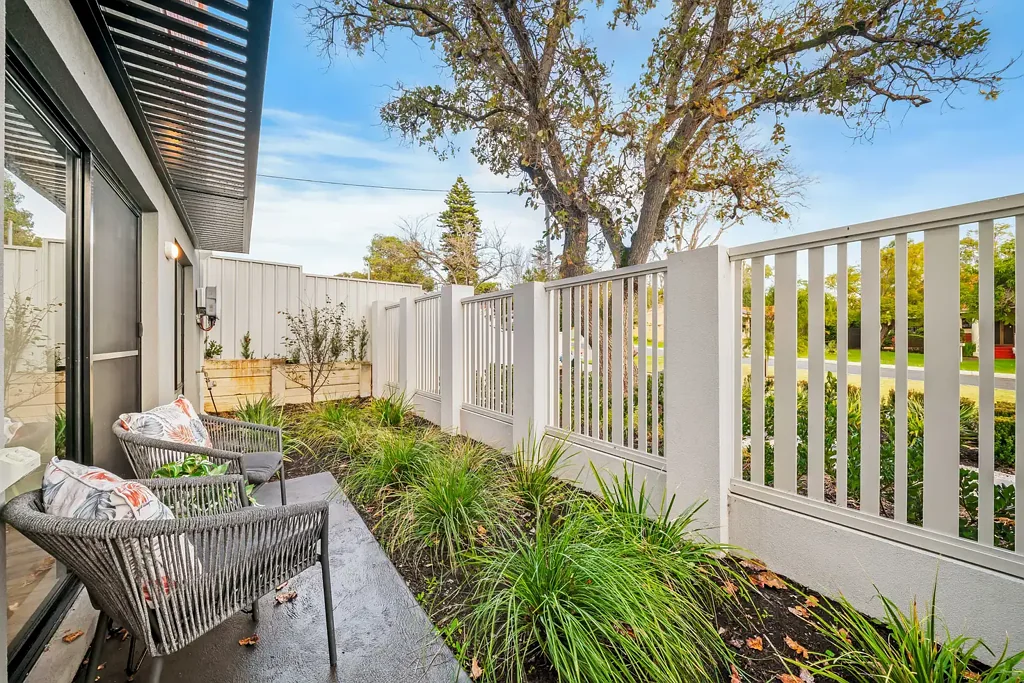 Modern Nedlands Luxury: Low-Maintenance Living in a Boutique Complex