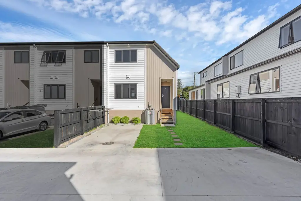 Manurewa 3ਬੈੱਡਰੂਮ Welcome to your new oasis of luxury and comfort!