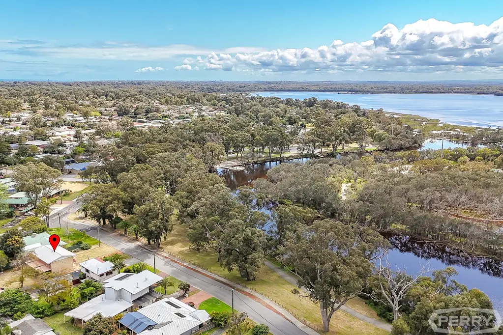 16 Redcliffe Road, Greenfields, WA 6210