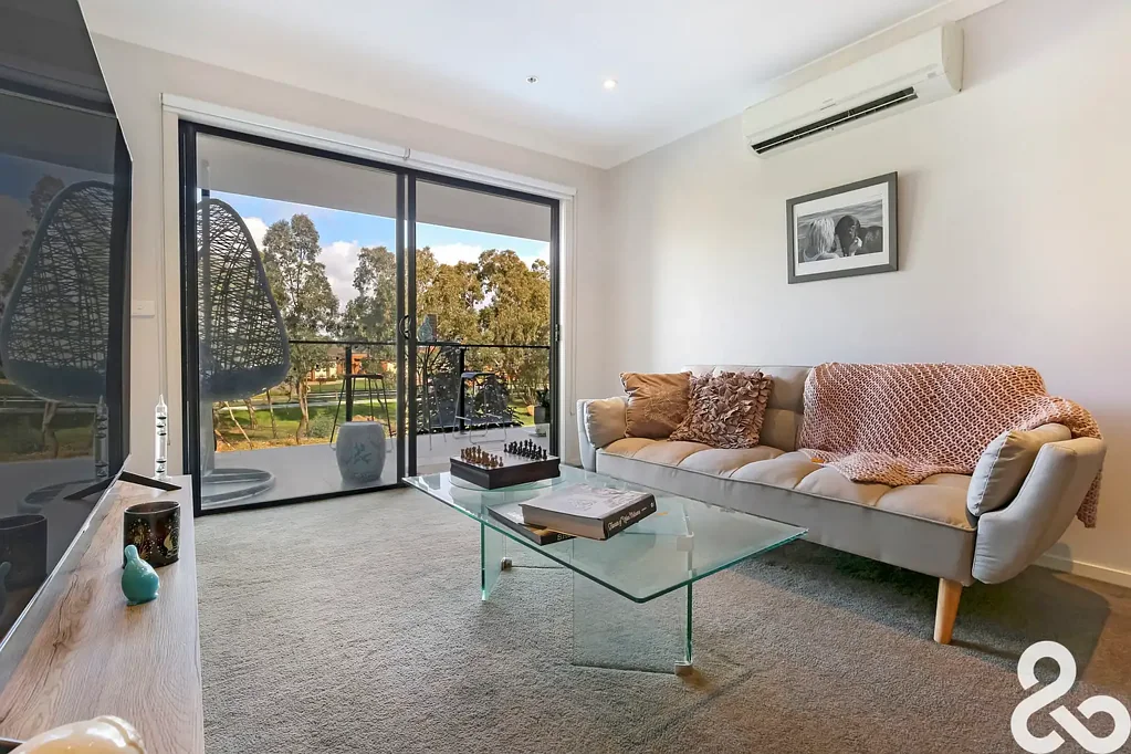 114/40 Bush Boulevard, Mill Park, VIC 3082
