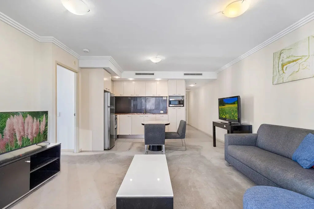 Furnished One Bedroom Apartment with City Views!