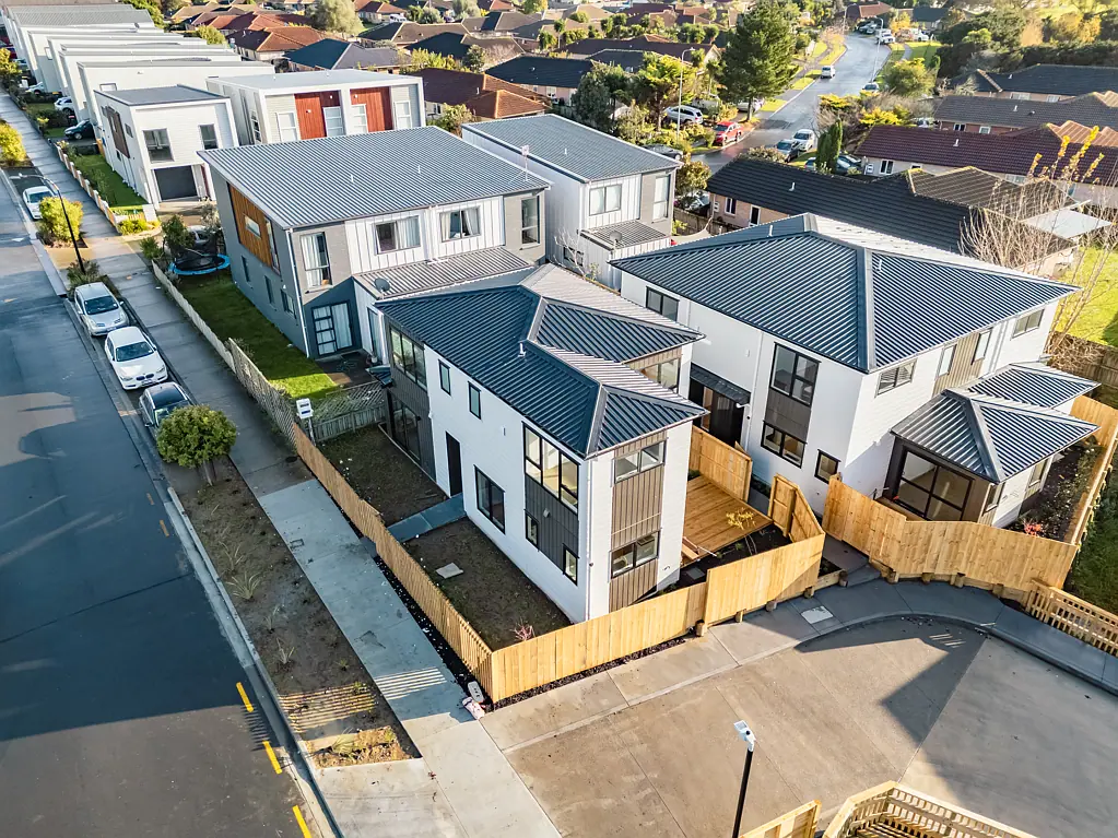 1/32 Tapuwae Way, Mangere Bridge, Manukau City, Auckland
