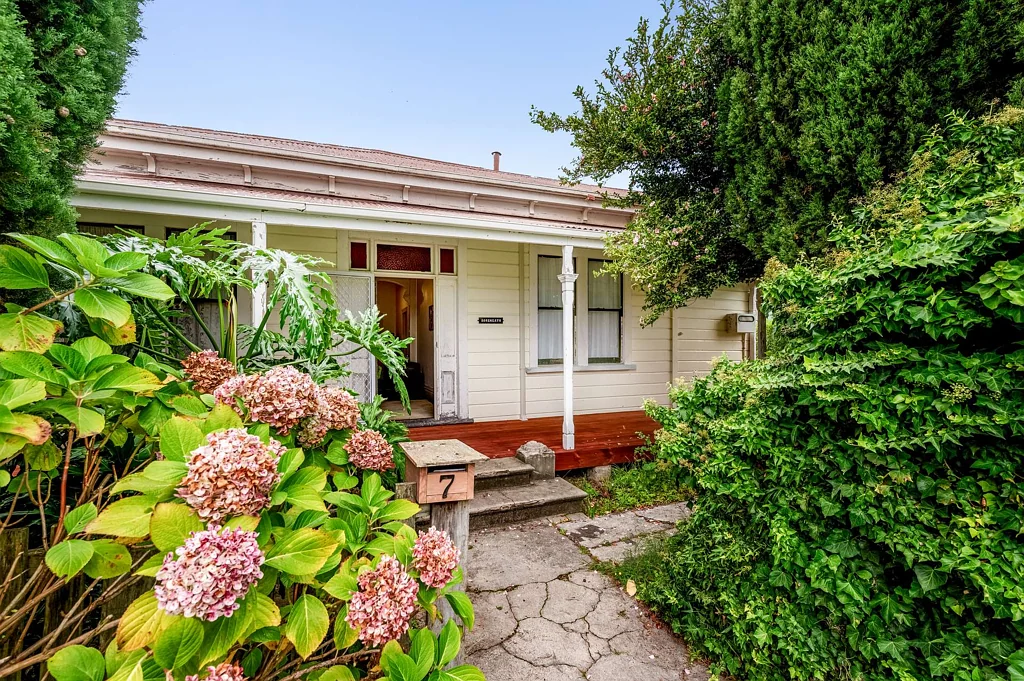 Wairoa 3房  Quarter Acre Reno Dream!
