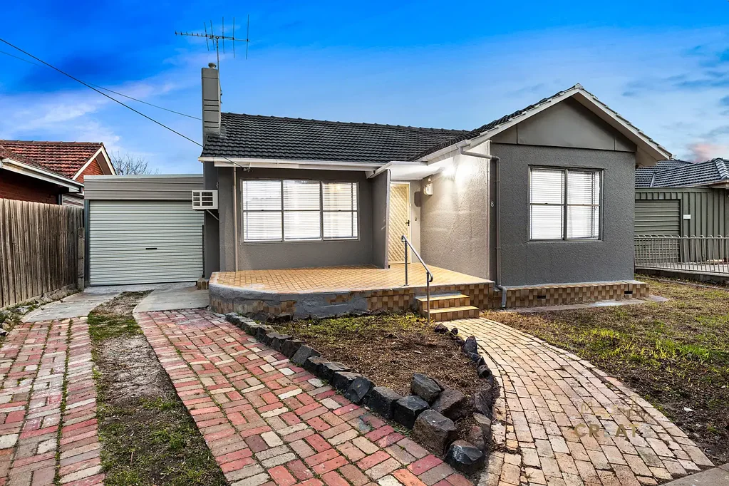 8 Holland Court, Maidstone, VIC 3012