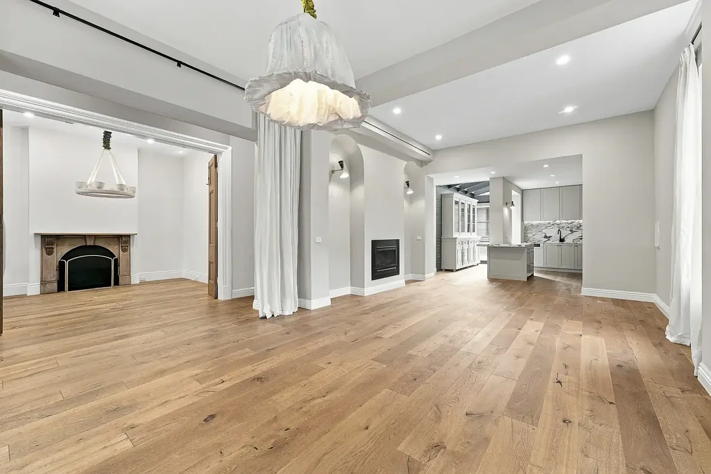 Luxury Designer Living in the Heart of West Melbourne