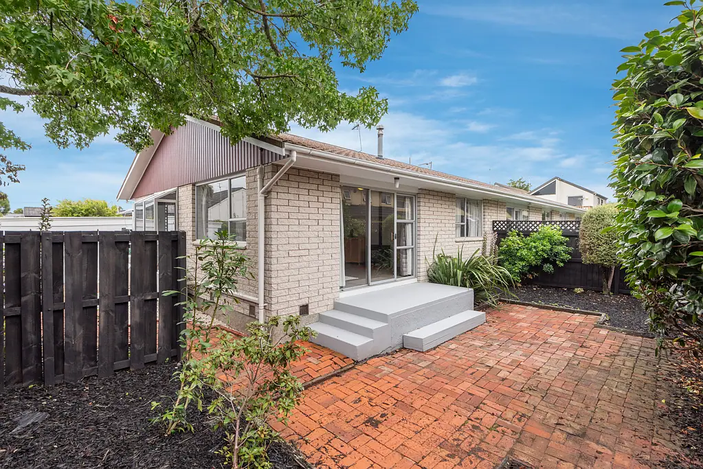 3/9A Avonhead Road, Avonhead, Christchurch, Canterbury