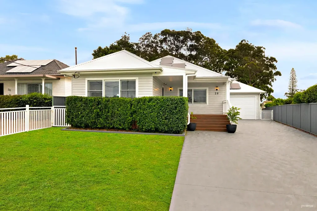 28 E K Avenue, Charlestown, NSW 2290