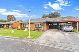 16 Cove Place, Morwell