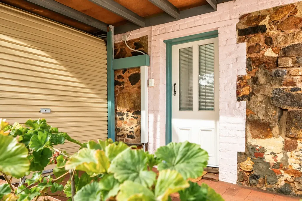 Garden Apartment | Boutique Heritage Living | Fully Furnished