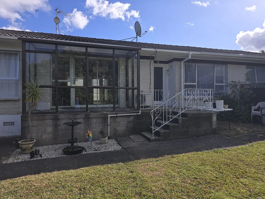 Charming 2-Bedroom Unit in New Lynn
