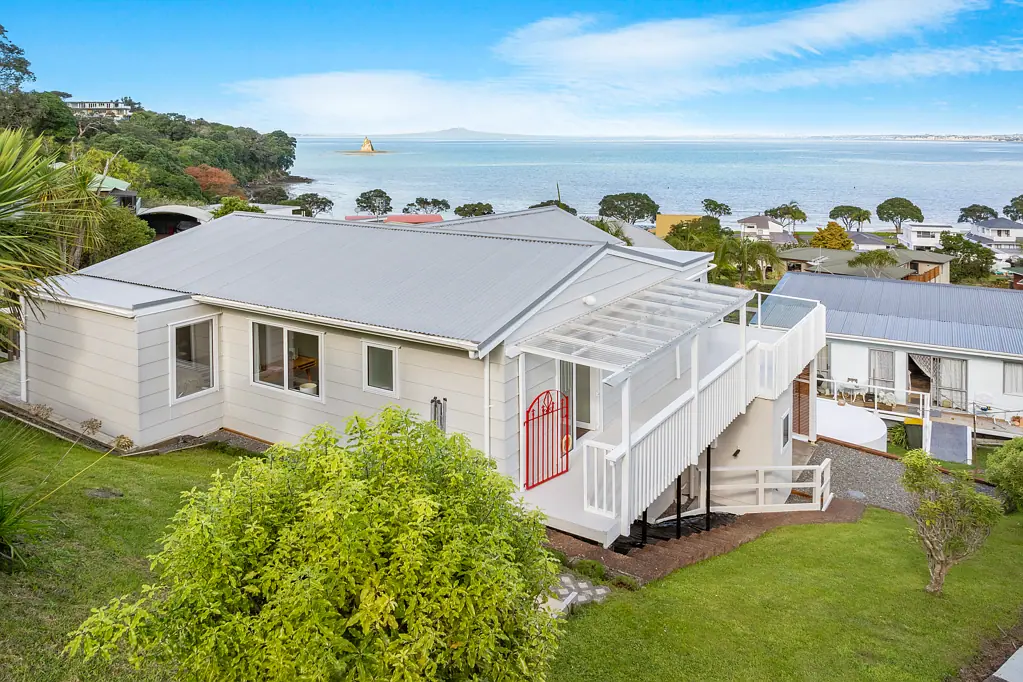 24a Zita Avenue, Matakatia, Rodney, Auckland