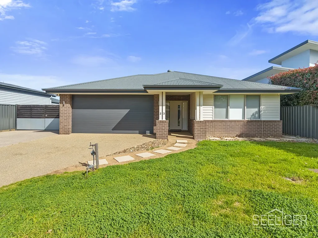 Bundalong 4 Slaapkamer Your Place to Escape, Entertain & Unwind