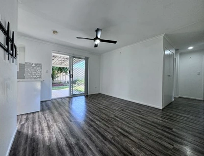 2 Ellington Street, Browns Plains, Brisbane - Southern Region, 3 कमरे, 2 बाथरूम, House