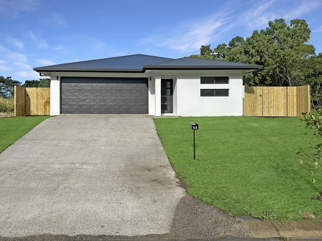 Palm Cove 5房  Brand new turn key home ready to move in or investment return expected at 6%pa rent