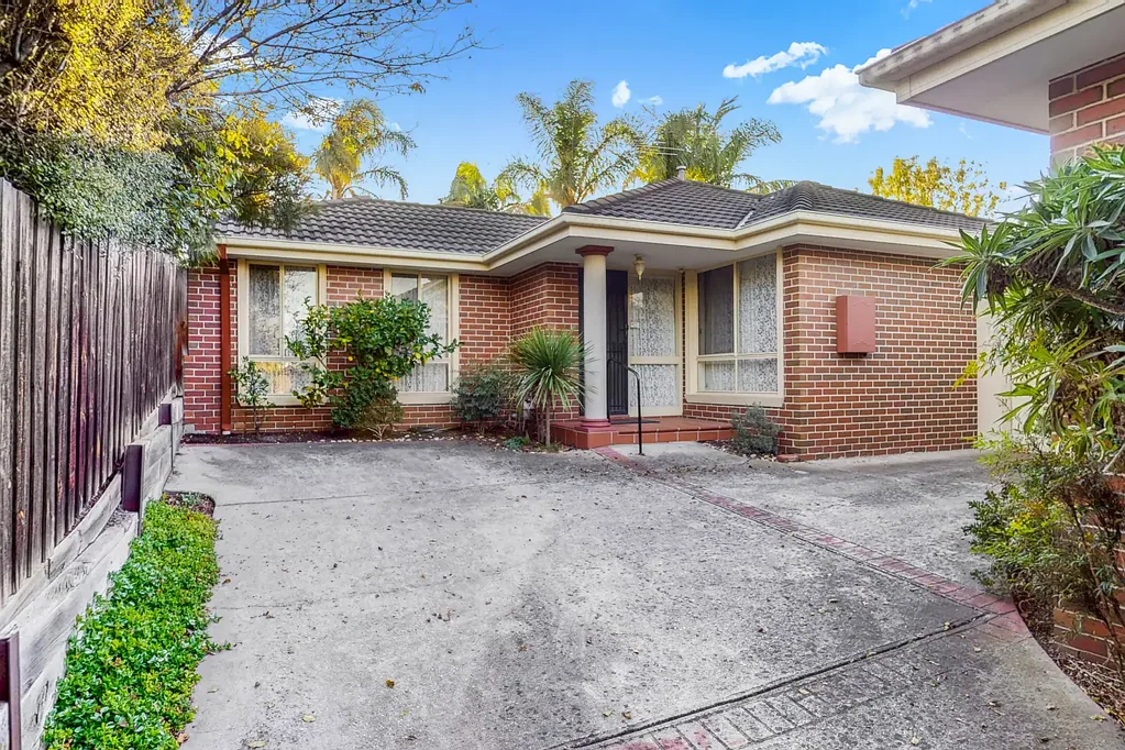 3/11 Roslyn Street, Strathmore, VIC 3041