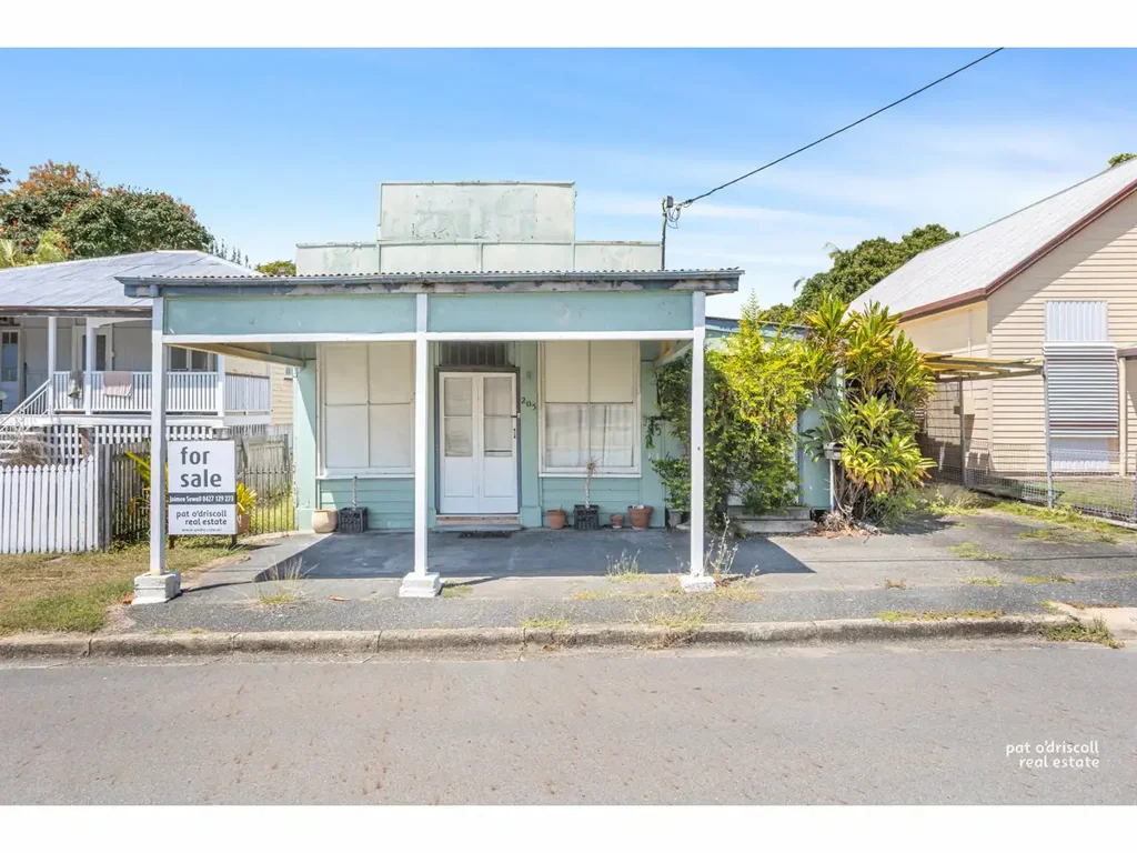 205 Denham Street, The Range, QLD 4700