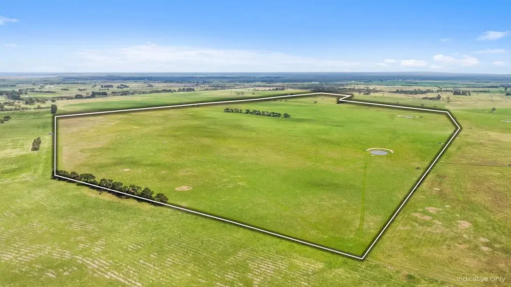 Seaspray  PRIME GRAZING/CROPPING PROPERTY WITH BRILLIANT VIEWS OVER BASS STRAIGHT