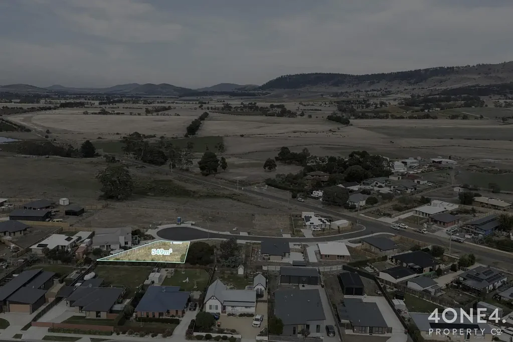 Campania  Your Dream Starts Here: Land For Sale in Campania Estate, Tasmania
