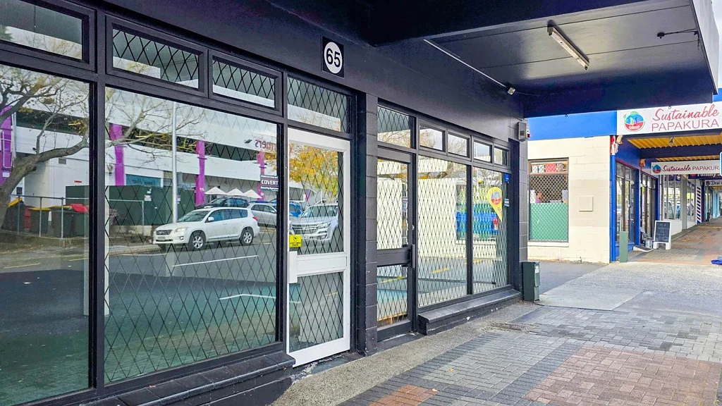 Papakura VERSATILE RETAIL OR OFFICE SPACE