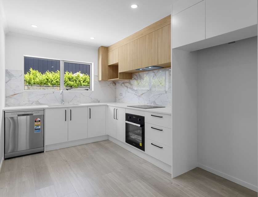 2/164 Princes Street East, Otahuhu, Auckland City, Auckland, 4房, 2浴, 独立屋