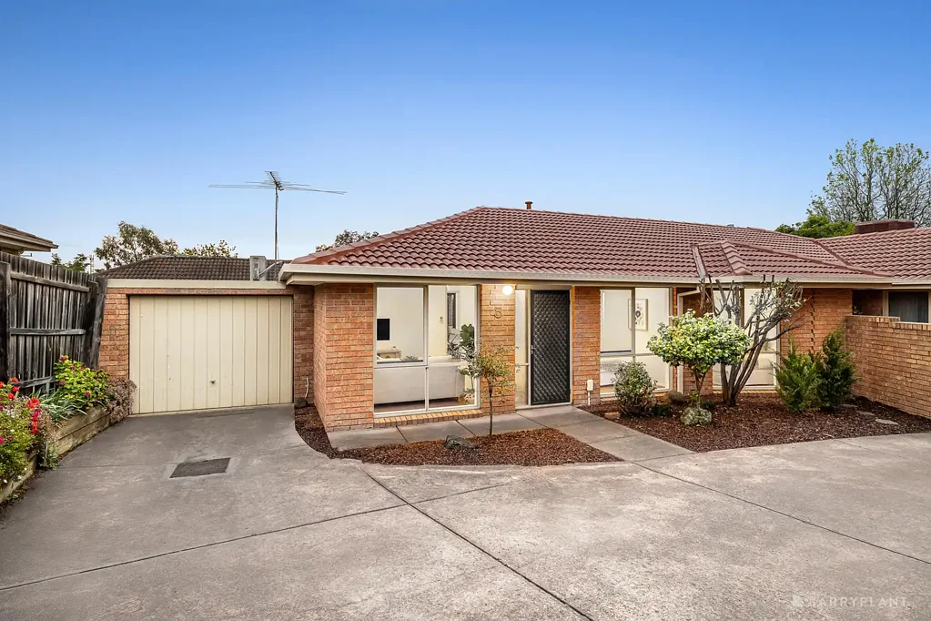 Doncaster East 3ਬੈੱਡਰੂਮ In-demand Easy Living with a Desirable Layout