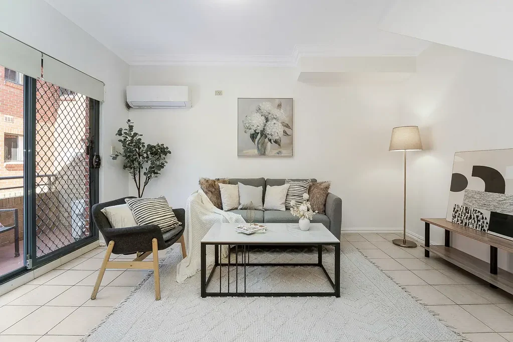 Strathfield 3 Slaapkamer Sophisticated three bedroom apartment, curated for modern living in Strathfield