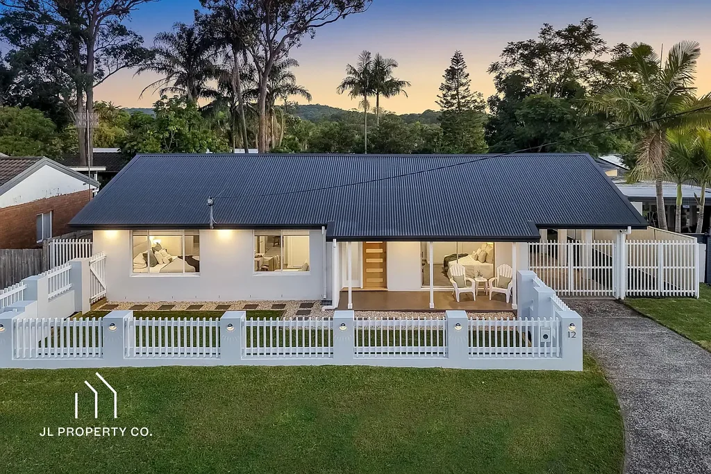 Kincumber 3房  A Home for Every Chapter