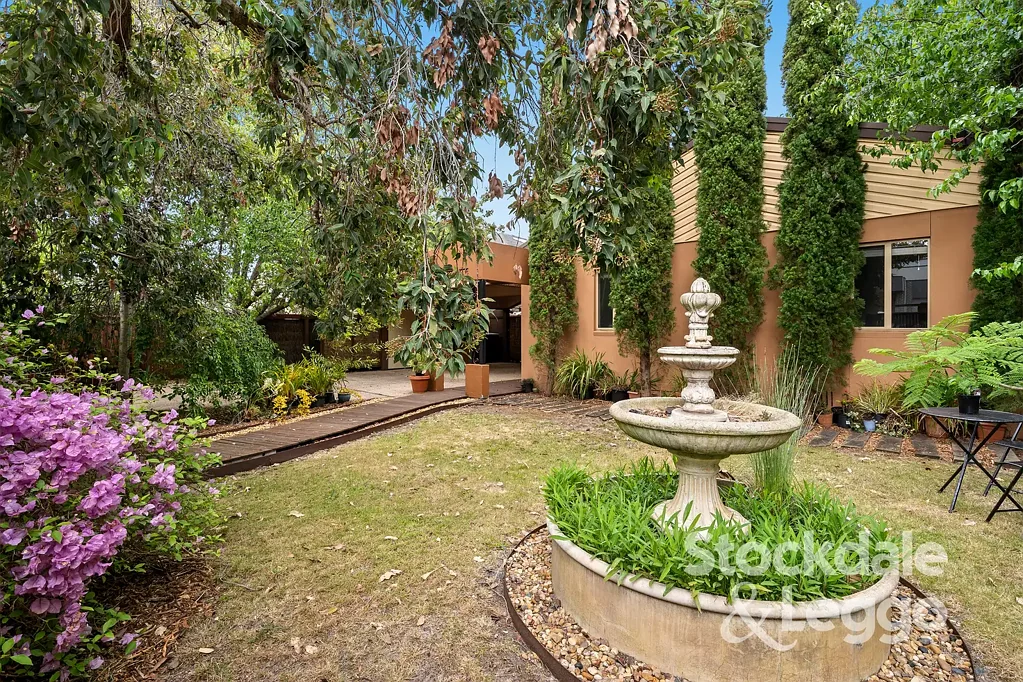 2 Overlea Avenue, Rosebud, VIC 3939