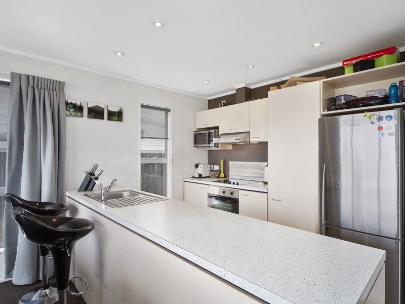 16 Kekeno Grove, Tirohanga, Lower Hutt, 3 chambres, 2 salles de bain