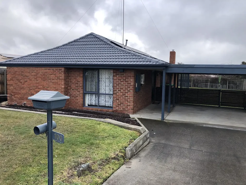 Large Very Neat & Tidy Home
