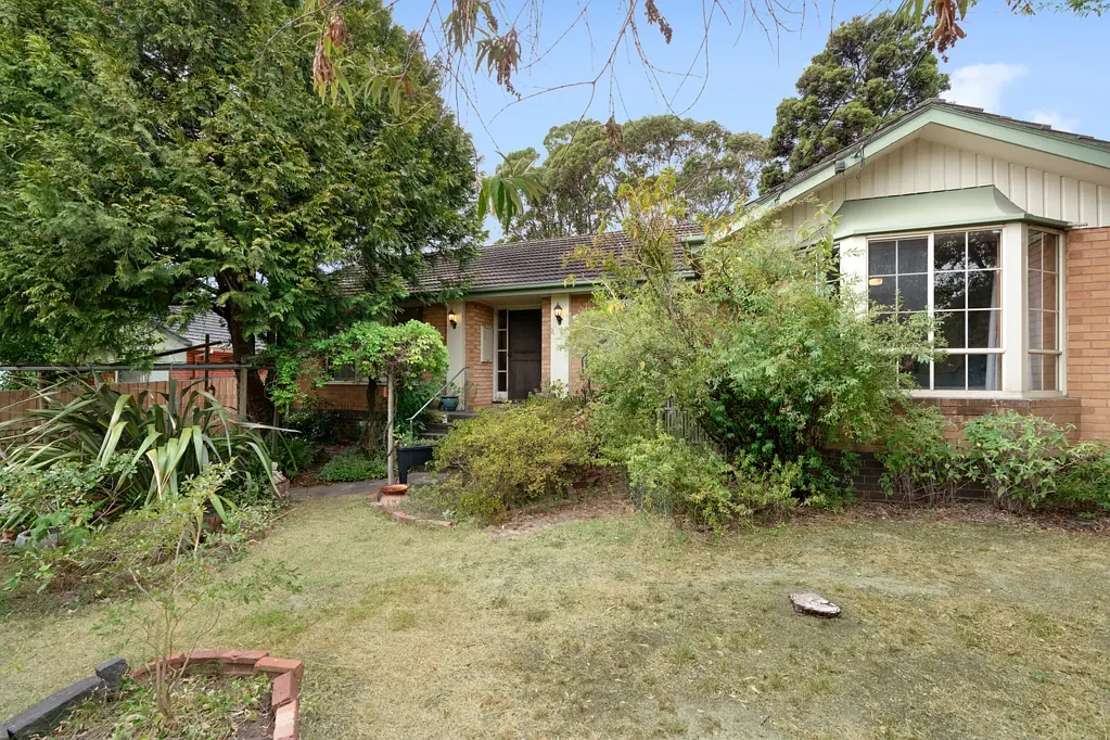 6 Eric Street, Croydon, VIC 3136