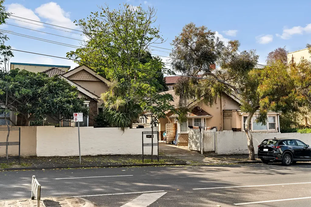 St Kilda 10ਬੈੱਡਰੂਮ A Rare Investment Opportunity with Exceptional Returns