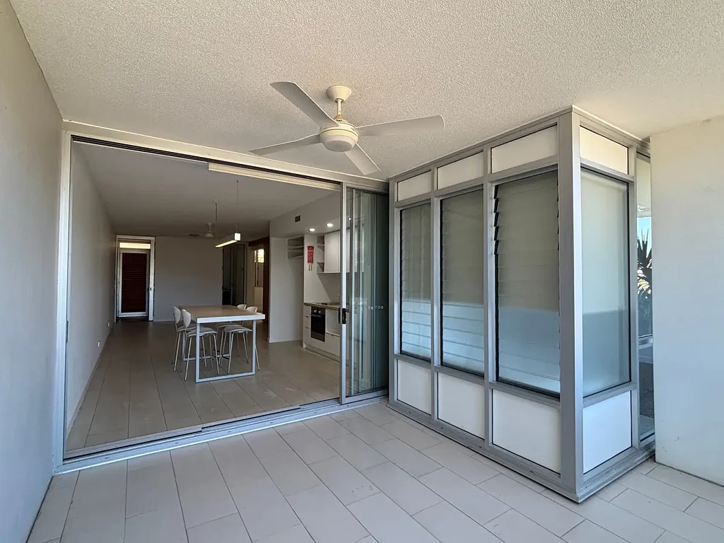 Spacious Unfurnished Apartment in the Bright Point Complex