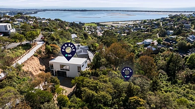 Mount Pleasant 4房  Two Homes, One Remarkable Retreat