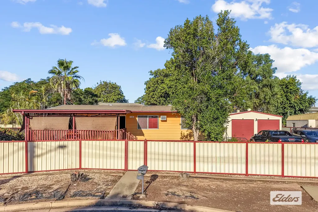 Emerald 3 Bedroom Excellent Investment Opportunity!