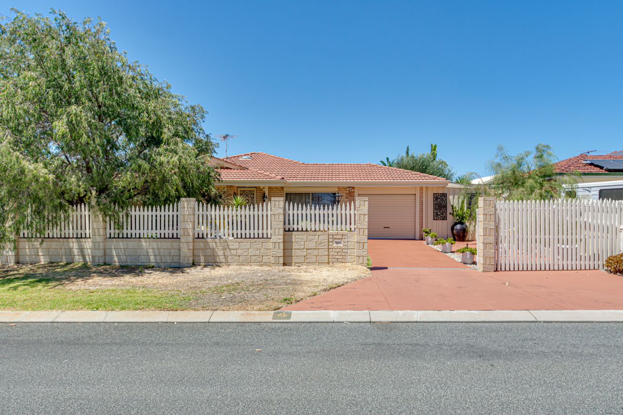 4 LITTLE GREEN GDNS, QUINNS ROCKS WA 6030, 0房, 0浴, House