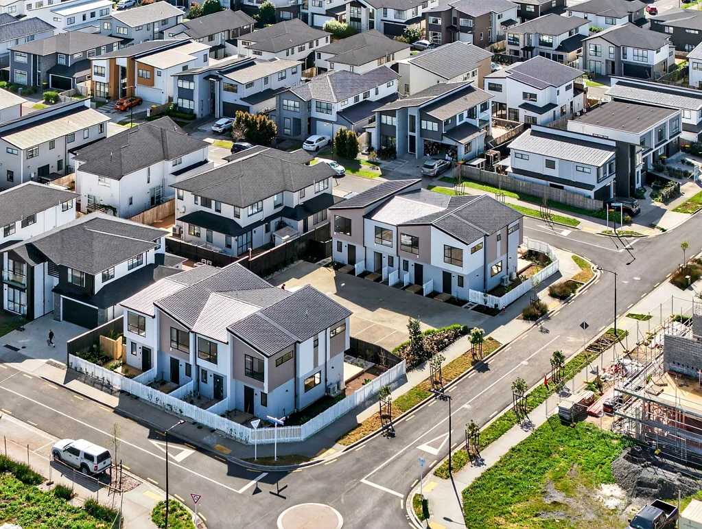 Hobsonville 2ਬੈੱਡਰੂਮ Starting From $765,000! Get On the Property La...