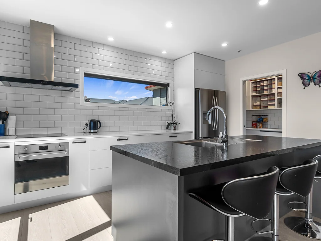 Te Awamutu 4房  Bring in ALL offers