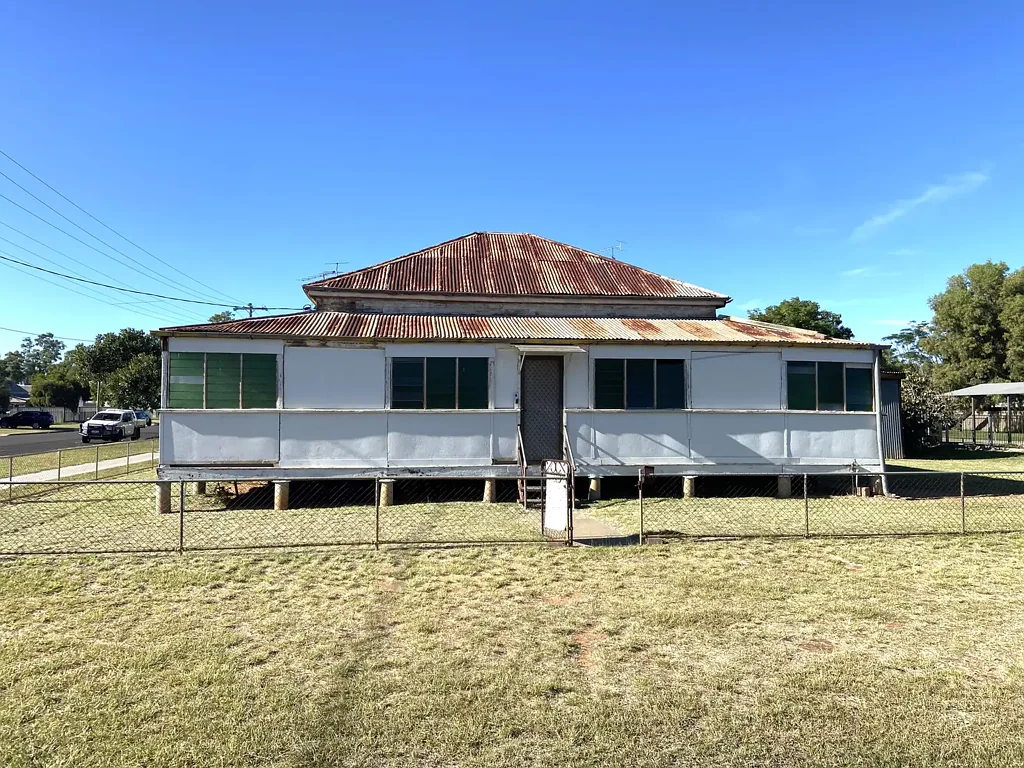 Charleville 3房  120 Galatea Street
