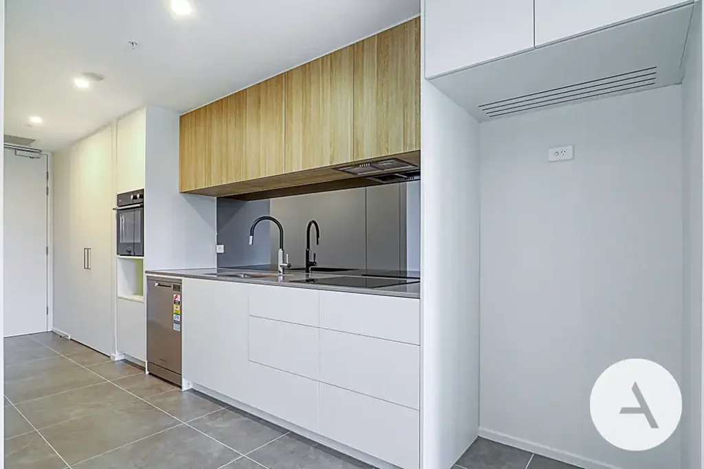 De Burgh, Designed for Comfort and Efficiency