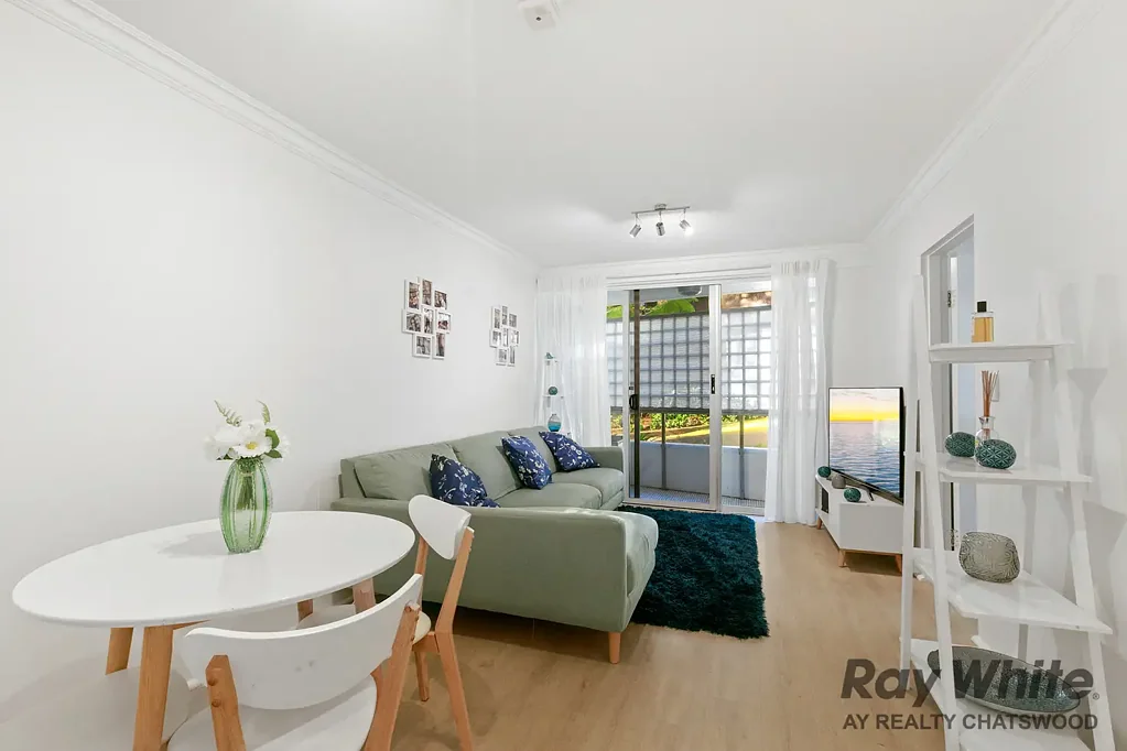 Spacious & Light-Filled Living Moments from Chatswood CBD