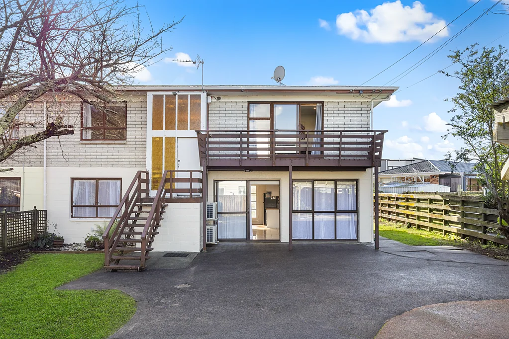 Pakuranga 6房  Dual-Level Flexibility in a Prime Pakuranga Pocket