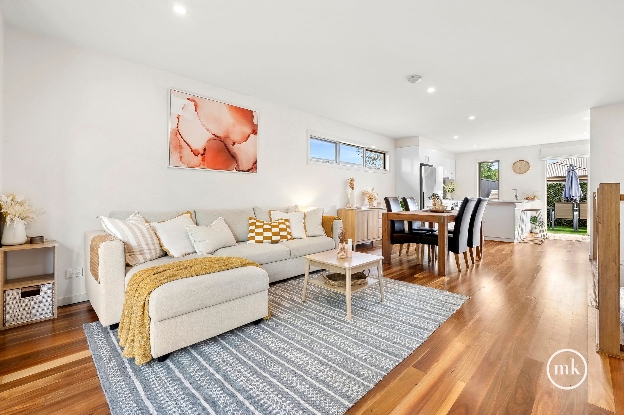 UNIT 4 91 BRIDGE ST, ELTHAM VIC 3095, 0房, 0浴, Townhouse